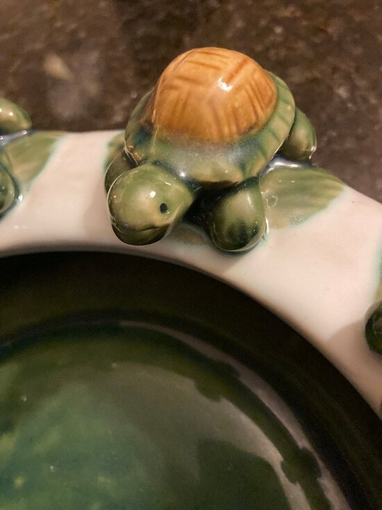 Vintage Fisherman's Fortune 10 Turtles Majolica Style Planter Dish - Picture 6 of 6